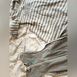 Baby swaddle bundle 🫶🦙